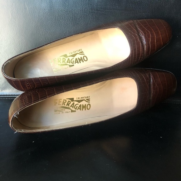 Ferragamo vintage brown heels 8.5 - Picture 10 of 10